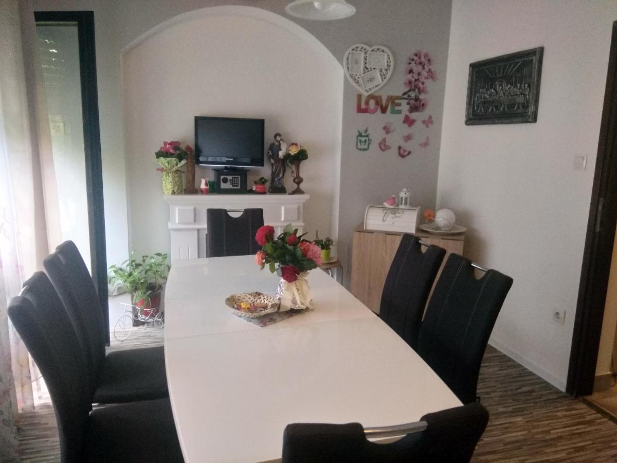 Apartmán Marina Gloria Zadvorsko Exteriér fotografie